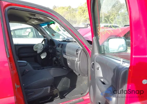 2004 Jeep Liberty Sport z USA, uszkodzony, nr VIN 1J4GL48K34W235881